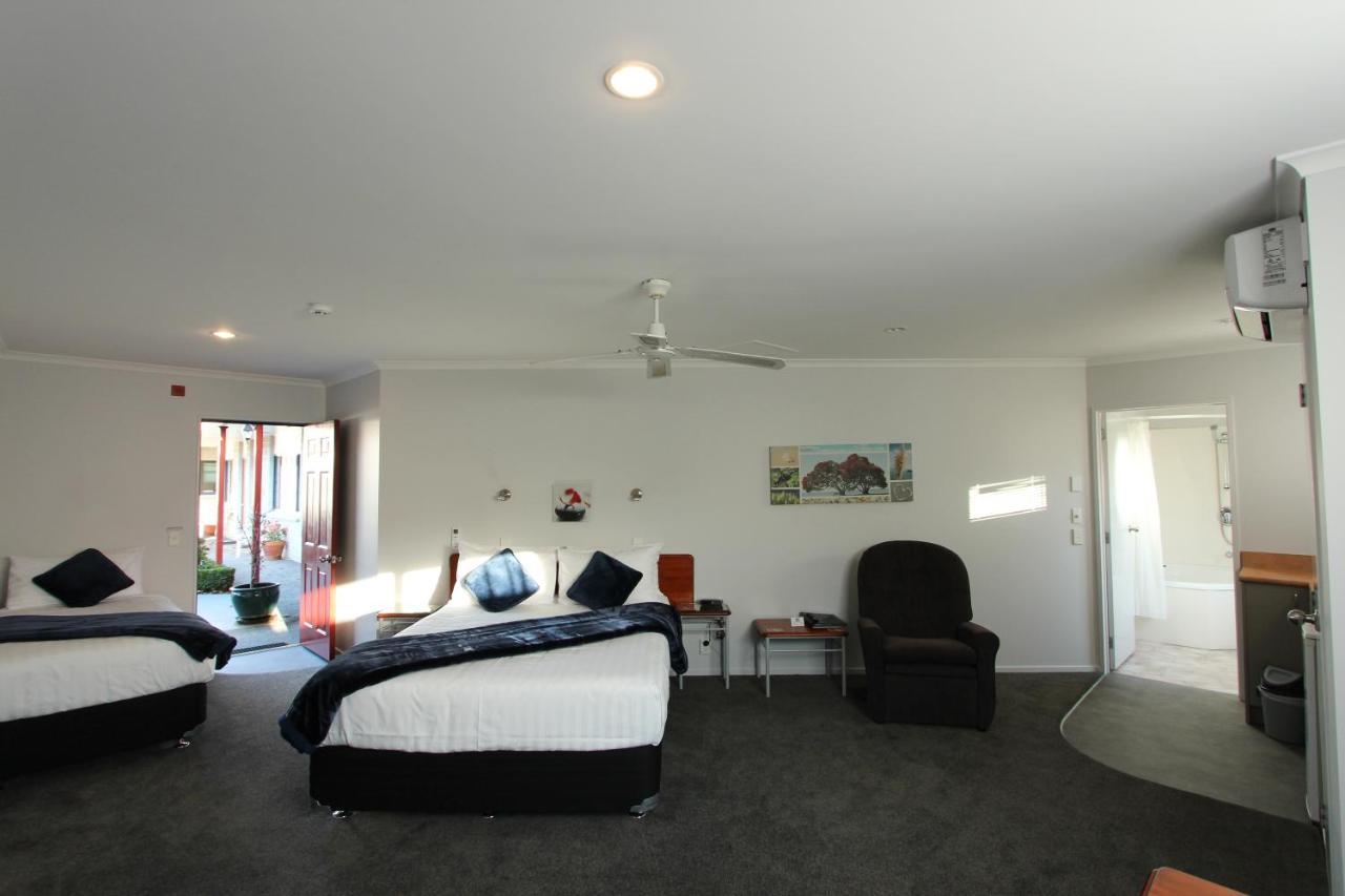 Bk'S Magnolia Motor Lodge Whanganui Zewnętrze zdjęcie