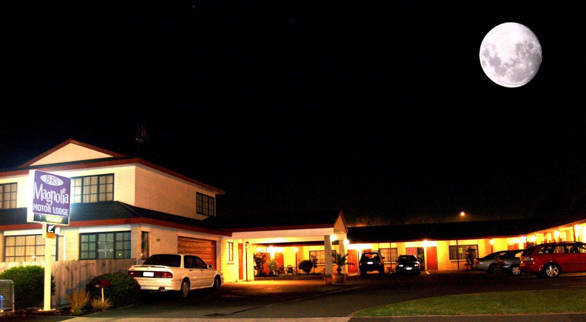 Bk'S Magnolia Motor Lodge Whanganui Zewnętrze zdjęcie