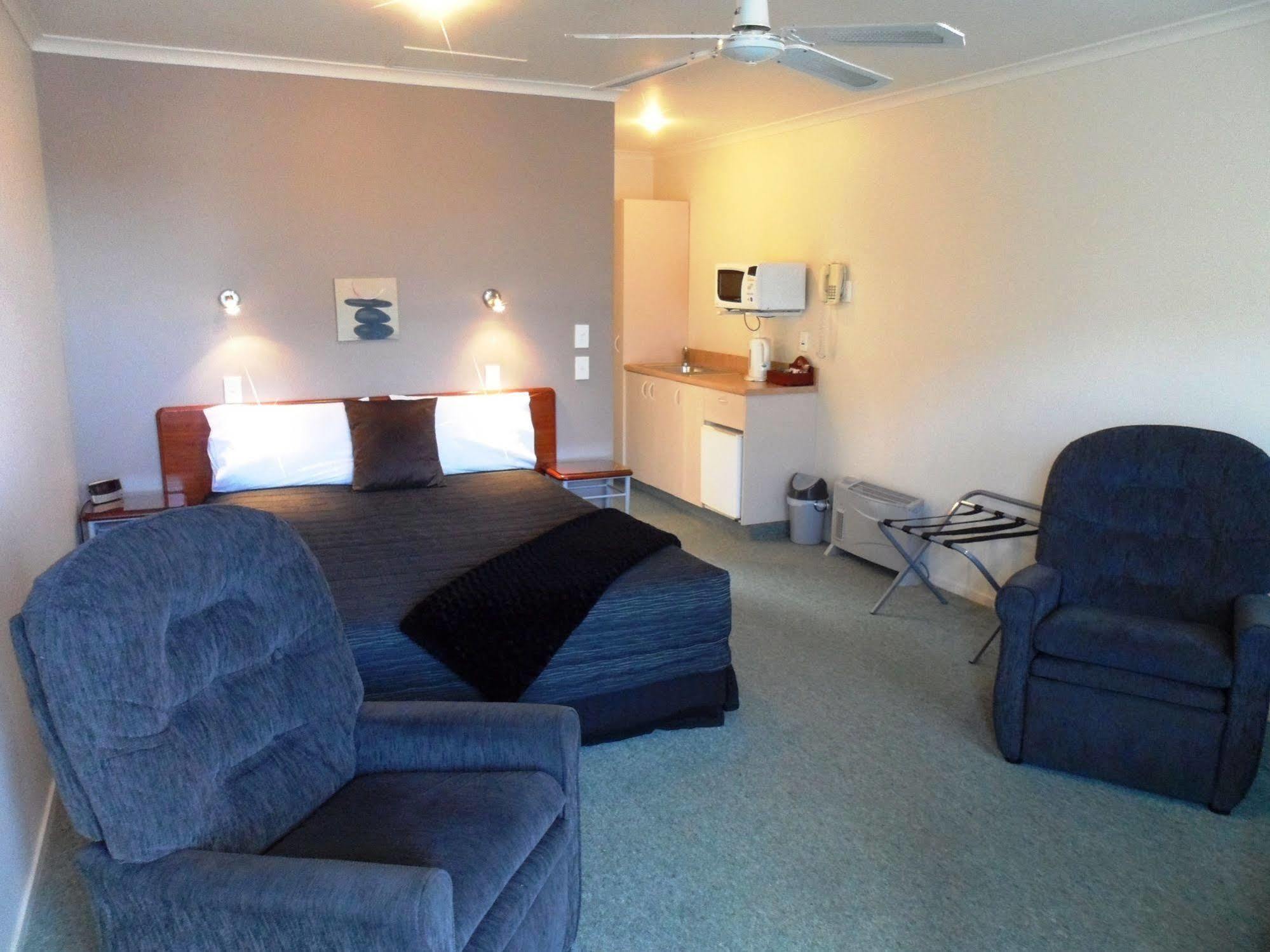 Bk'S Magnolia Motor Lodge Whanganui Zewnętrze zdjęcie