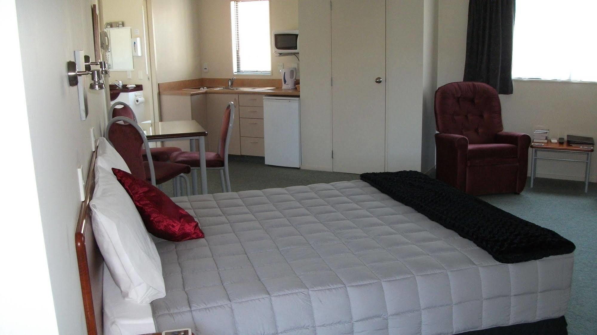 Bk'S Magnolia Motor Lodge Whanganui Zewnętrze zdjęcie