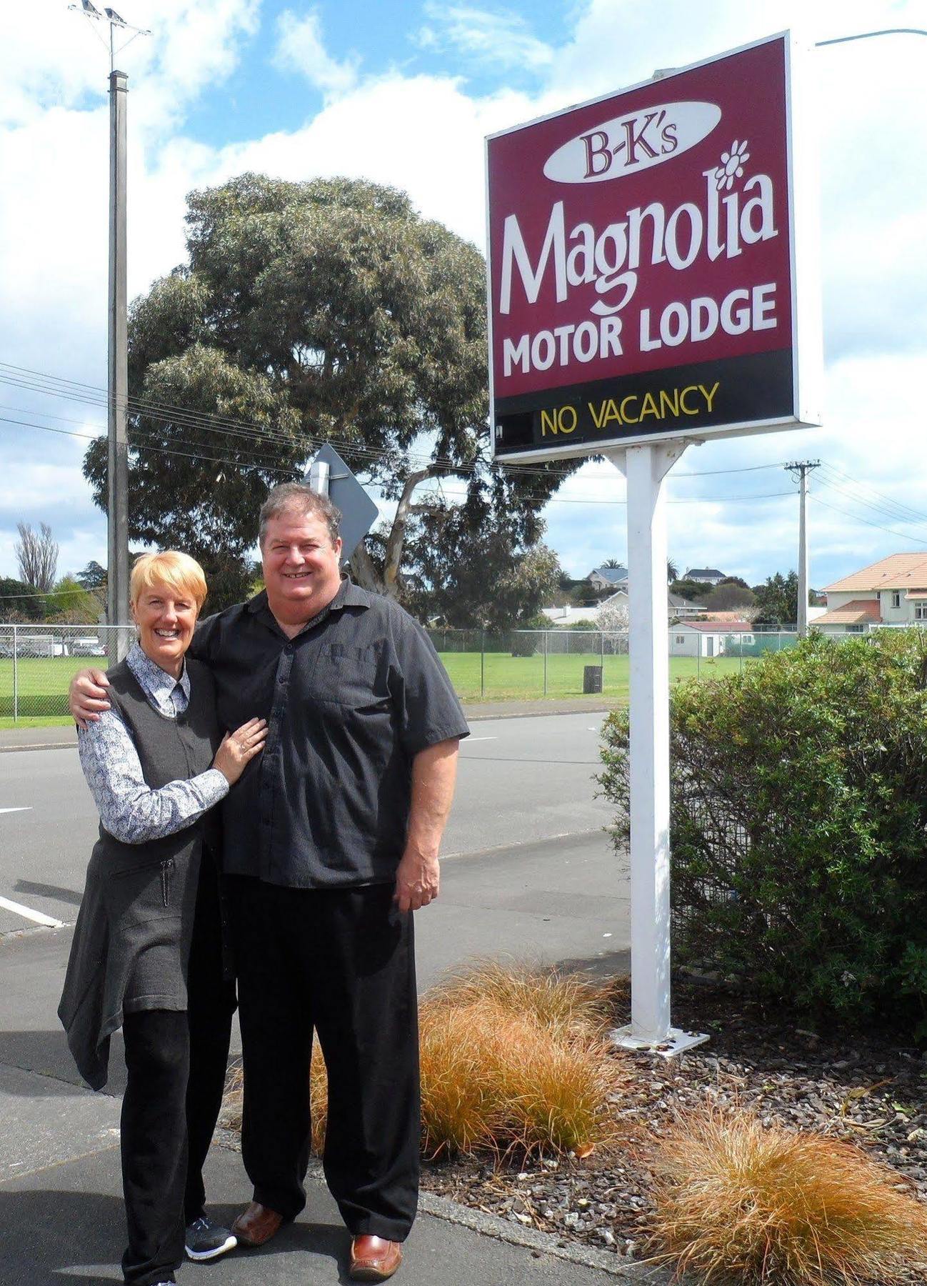 Bk'S Magnolia Motor Lodge Whanganui Zewnętrze zdjęcie